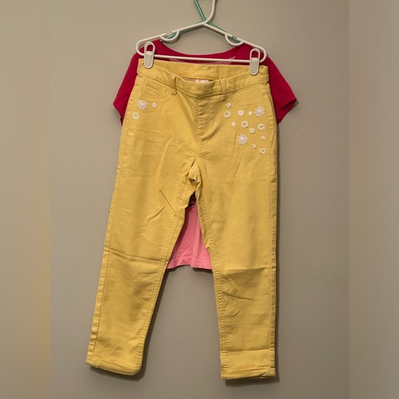 Kids Outfit - Picture 4 of 6